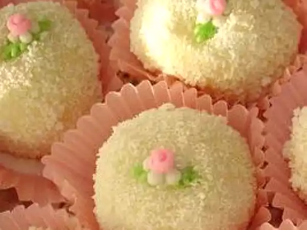 Receita Docinho de leite ninho® e leite de coco