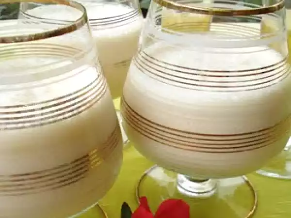 Receita Gelatina de coco e... eu disse!