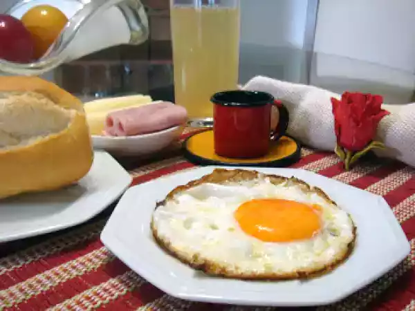 Receita Pão com ovo frito, quem não gosta?
