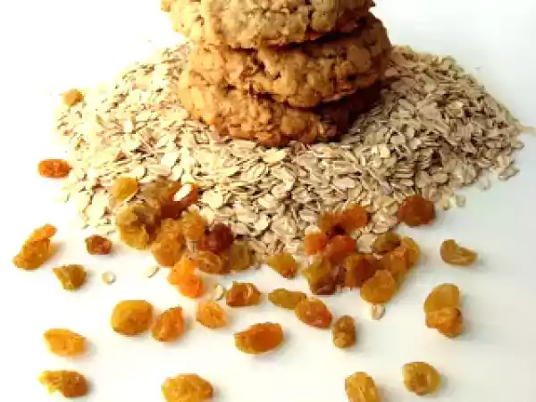 Receita Biscoitos integral diet com aveia e passas