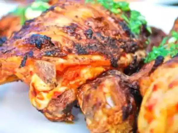 Receita Frango grelado a moda moçambicana