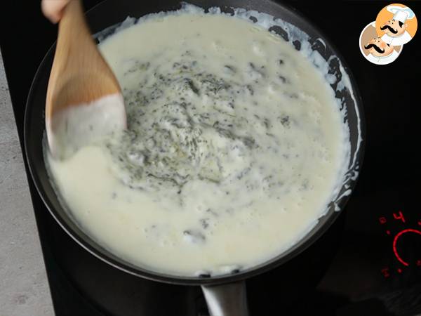 Espinafres ao creme béchamel, gratinados - Preparação Passo 4