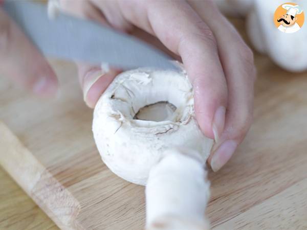 Cogumelos recheados para o aperitivo - Preparação Passo 1