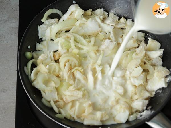 Bacalhau com natas à portuguesa: receita tradicional, cremosa e fácil de fazer - Preparação Passo 4