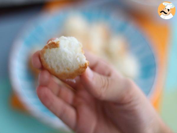 Bolinhos de coco do PetitChef - Preparação Passo 6