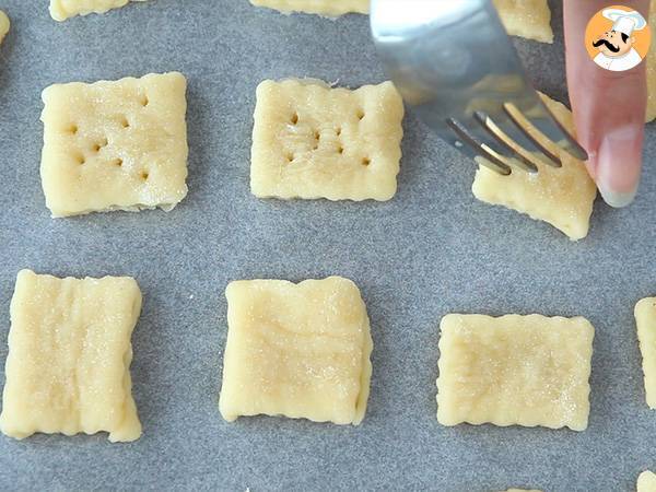 Biscoito aperitivo caseiro - Preparação Passo 4