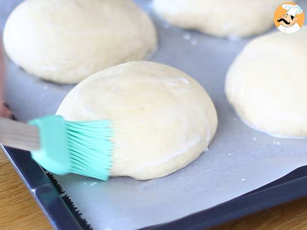 Pão de Hamburguer, receita caseira - Preparação Passo 6