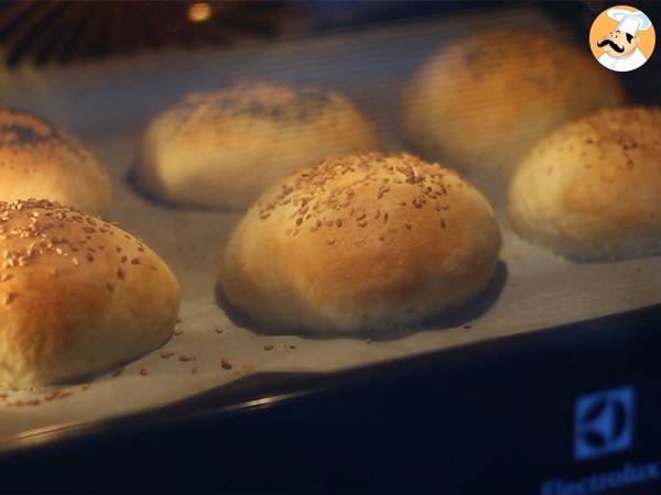 Pão de Hamburguer, receita caseira - Preparação Passo 7