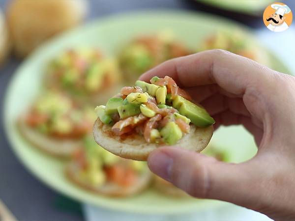 Tostas/Torradas com salmão e abacate - Preparação Passo 4