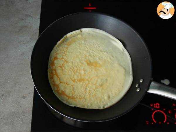 Crepes Suzette (crepe de laranja, receita francesa) - Preparação Passo 6