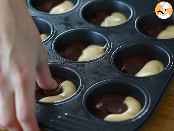 Muffins dois sabores (chocolate e baunilha) - Preparação Passo 6