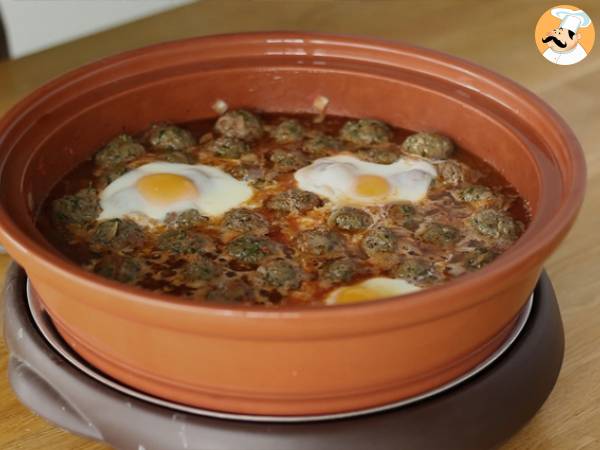 Tagine (tajine) de kafta (almôndegas de carne bem temperadas) - Preparação Passo 7