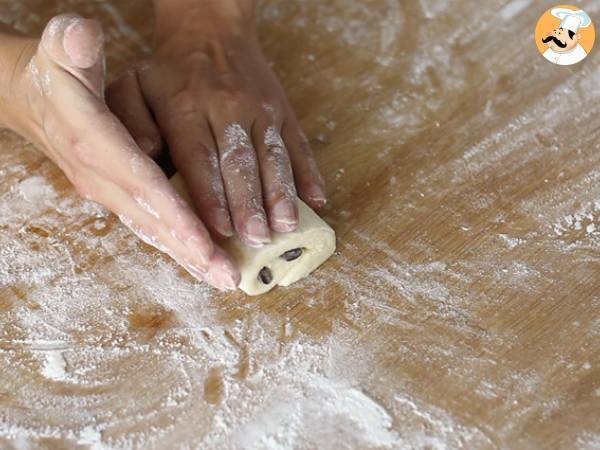 Croissant de chocolate (pão de chocolate) - Preparação Passo 16