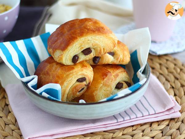 Croissant de chocolate (pão de chocolate) - Preparação Passo 19