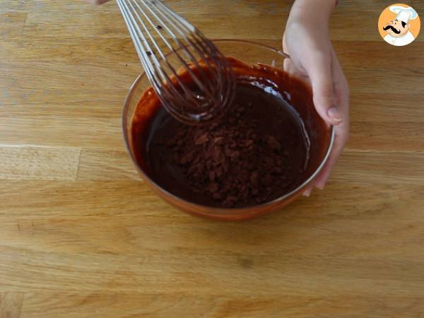 Bolo mousse de chocolate sem farinha - Preparação Passo 2