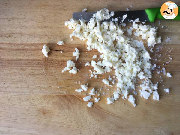 Arroz com curgete (abobrinha) com tempero de limão e queijo feta - Preparação Passo 5