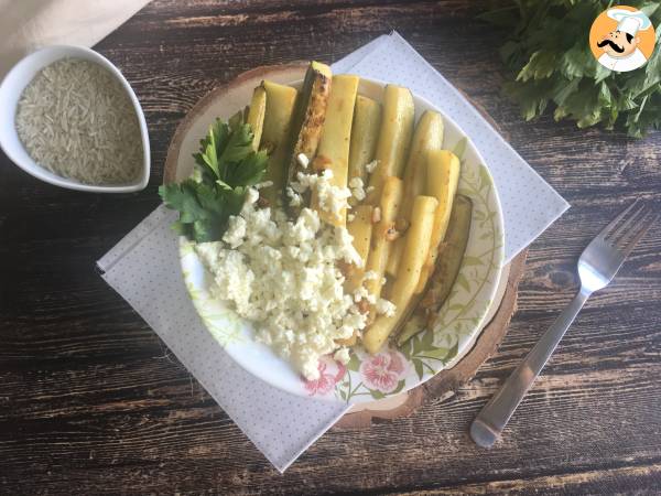 Arroz com curgete (abobrinha) com tempero de limão e queijo feta - Preparação Passo 6