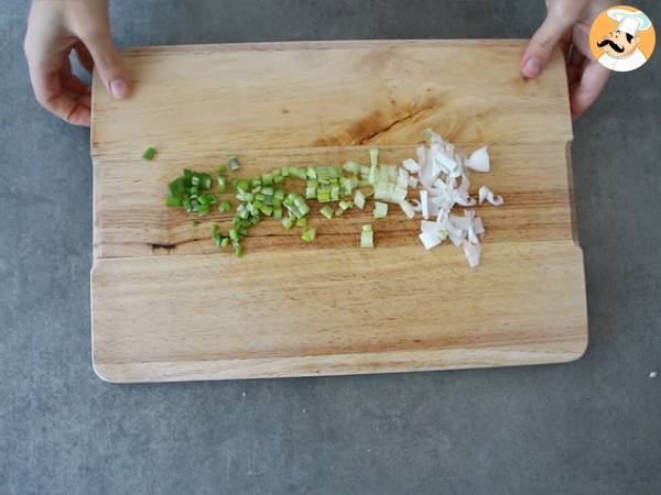 Okonomiyaki - Omelete japonesa - Preparação Passo 2