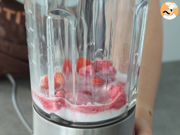 Milkshake de frutas vermelhas (vegan) - Preparação Passo 2