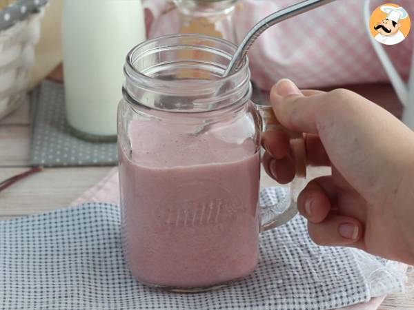 Milkshake de frutas vermelhas (vegan) - Preparação Passo 3