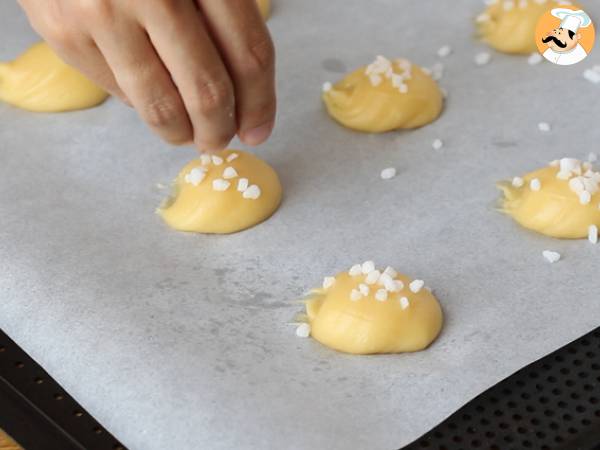 Chouquettes (massa choux com pérolas de açúcar) - Preparação Passo 4