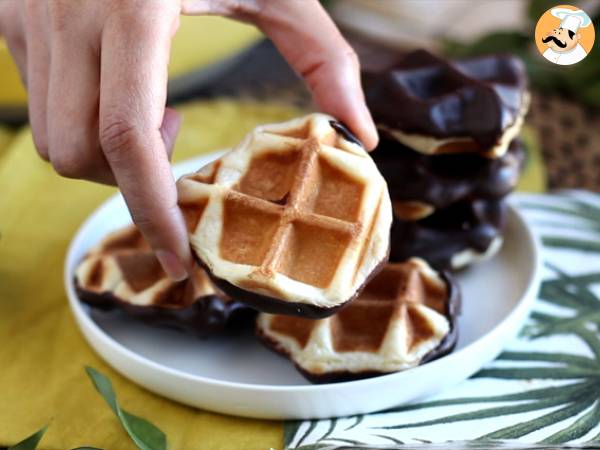 Waffles de chocolate (versão mini) - Preparação Passo 6