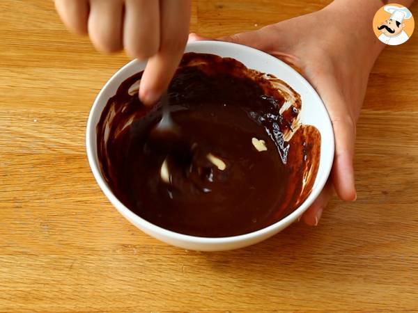 Financiers tigrados recheados com chocolate - Preparação Passo 7