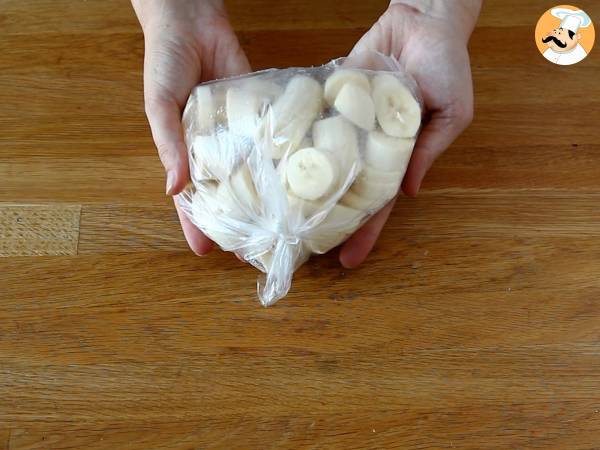 Sorvete de banana vegano sabor cookies - Preparação Passo 1