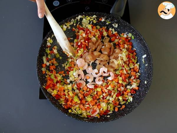 Nasi goreng, a mistura de arroz sem desperdício - Preparação Passo 5