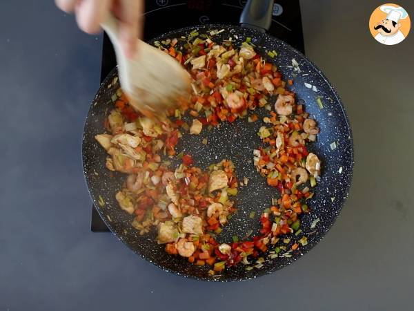 Nasi goreng, a mistura de arroz sem desperdício - Preparação Passo 6