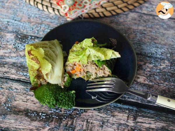 Trouxinha de repolho recheado com carne e legumes - Preparação Passo 7