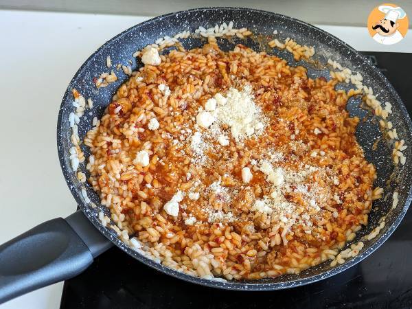 Risotto Alla 'Nduja, o arroz com linguiça e salame italiano - Preparação Passo 6