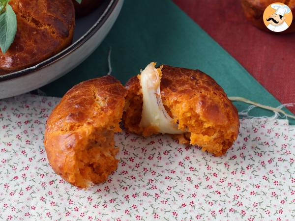 Muffins salgados, sabor tomate e mussarela - Preparação Passo 7