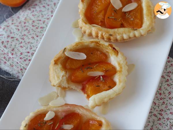 Mini tortas invertidas (tarte tatin) de damasco - Preparação Passo 7