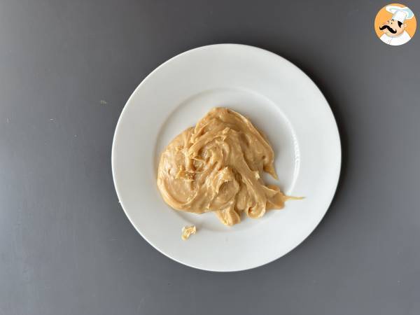 Brigadeiro de amendoim, um delicioso docinho brasileiro - Preparação Passo 3