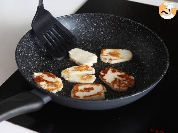 Gyros com queijo halloumi, uma versão vegetariana do sanduíche grego! - Preparação Passo 4