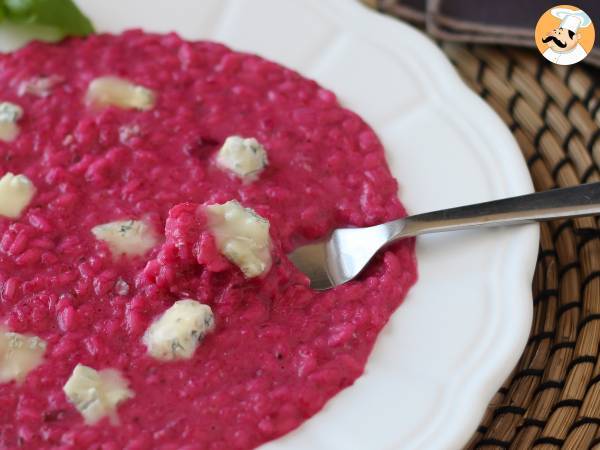 Risoto de beterraba e gorgonzola: uma explosão de cores e sabores intensos - Preparação Passo 8