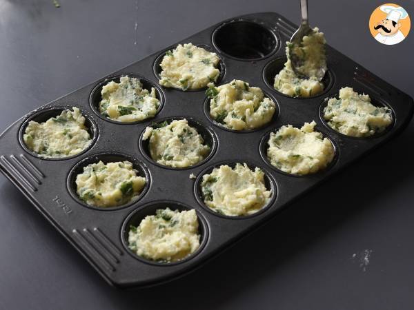 Muffins de batata: acompanhamento perfeito para qualquer ocasião - Preparação Passo 6