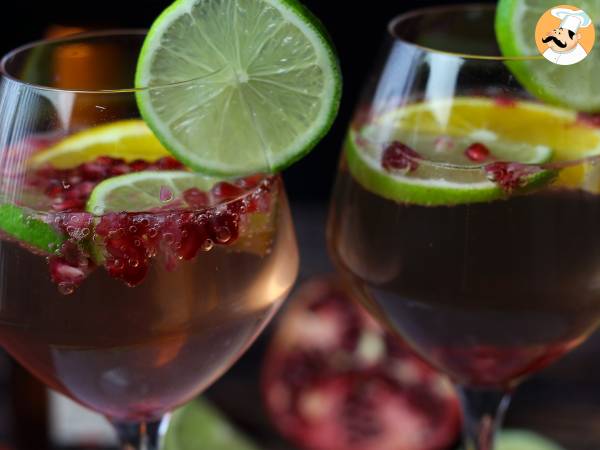 Sangria de espumante: a estrela refrescante das festas - Preparação Passo 5