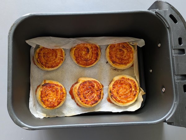 Rolinhos folhados na Air Fryer: receita rápida e fácil - Preparação Passo 7