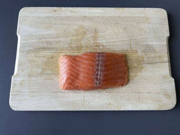 Salmão em Crosta de Pistache: Receita Elegante em Menos de 15 Minutos - Preparação Passo 1