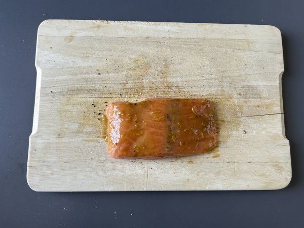 Salmão em Crosta de Pistache: Receita Elegante em Menos de 15 Minutos - Preparação Passo 3