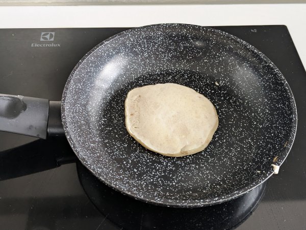 Panqueca vegana com ovo de linhaça: macia, simples e saudável - Preparação Passo 7