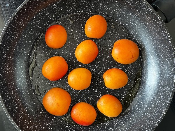 Torrada com damascos assados, rúcula e burrata - Preparação Passo 2