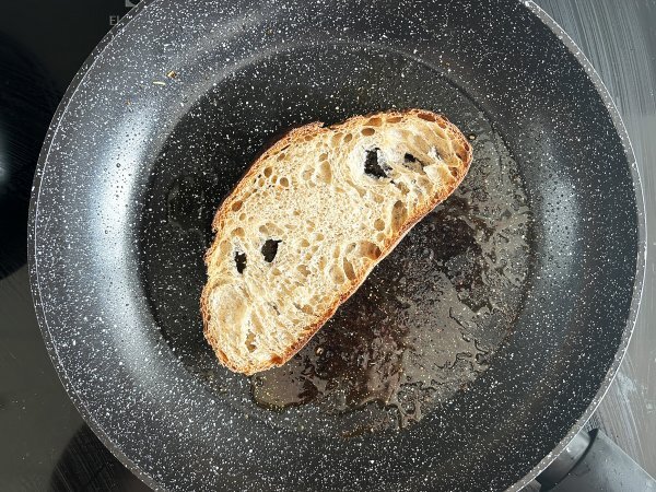 Torrada com damascos assados, rúcula e burrata - Preparação Passo 4