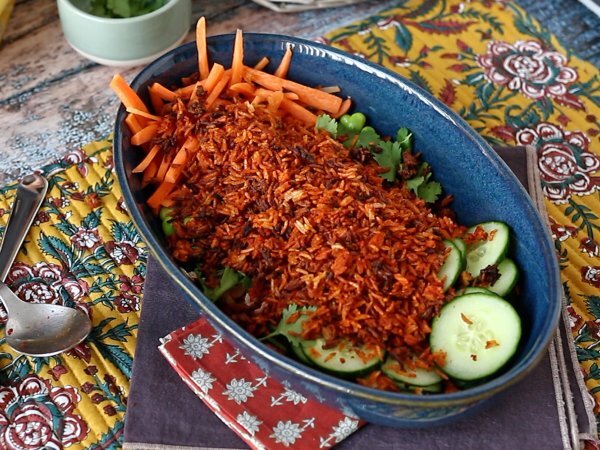 Salada de arroz crocante com salmão e toque picante - Preparação Passo 7
