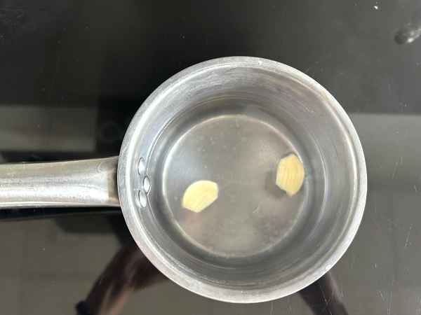 Sopa fria de amêndoas (Ajoblanco): leve, cremosa e surpreendente - Preparação Passo 2