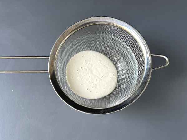 Sopa fria de amêndoas (Ajoblanco): leve, cremosa e surpreendente - Preparação Passo 6