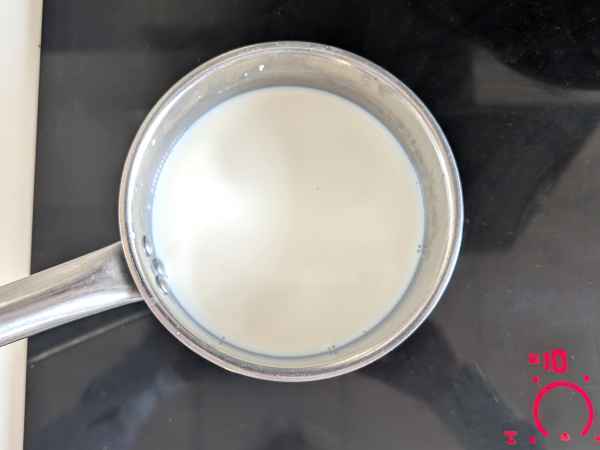 Creme de ovos rápido e fácil: Sobremesa de 4 ingredientes que derrete na boca - Preparação Passo 1