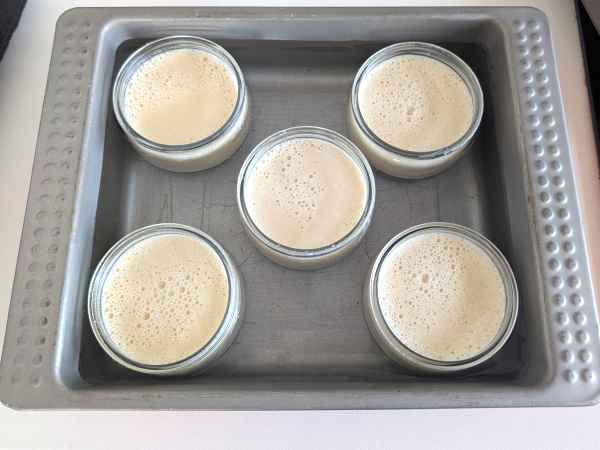 Creme de ovos rápido e fácil: Sobremesa de 4 ingredientes que derrete na boca - Preparação Passo 4